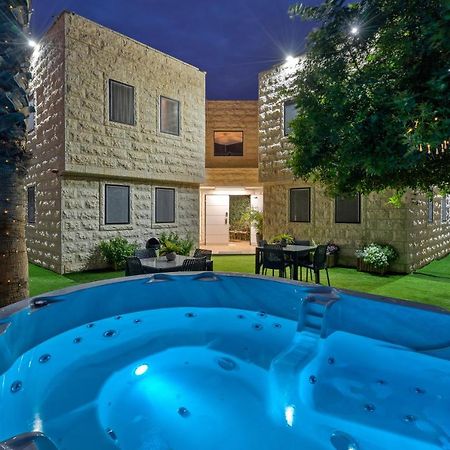 Hotel La Finca - Luxury Suites Hotel Beersheba Ngoại thất bức ảnh