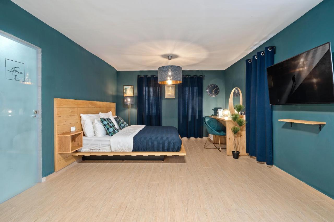 Hotel La Finca - Luxury Suites Hotel Beersheba Ngoại thất bức ảnh